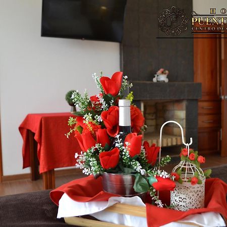 Hotel Puente Piedra บียาเดเลย์บา ภายนอก รูปภาพ