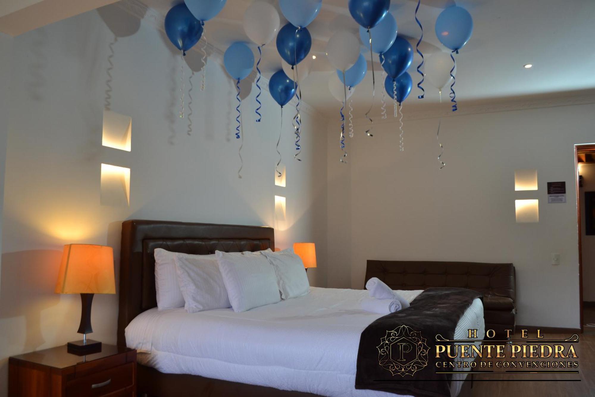Hotel Puente Piedra บียาเดเลย์บา ภายนอก รูปภาพ
