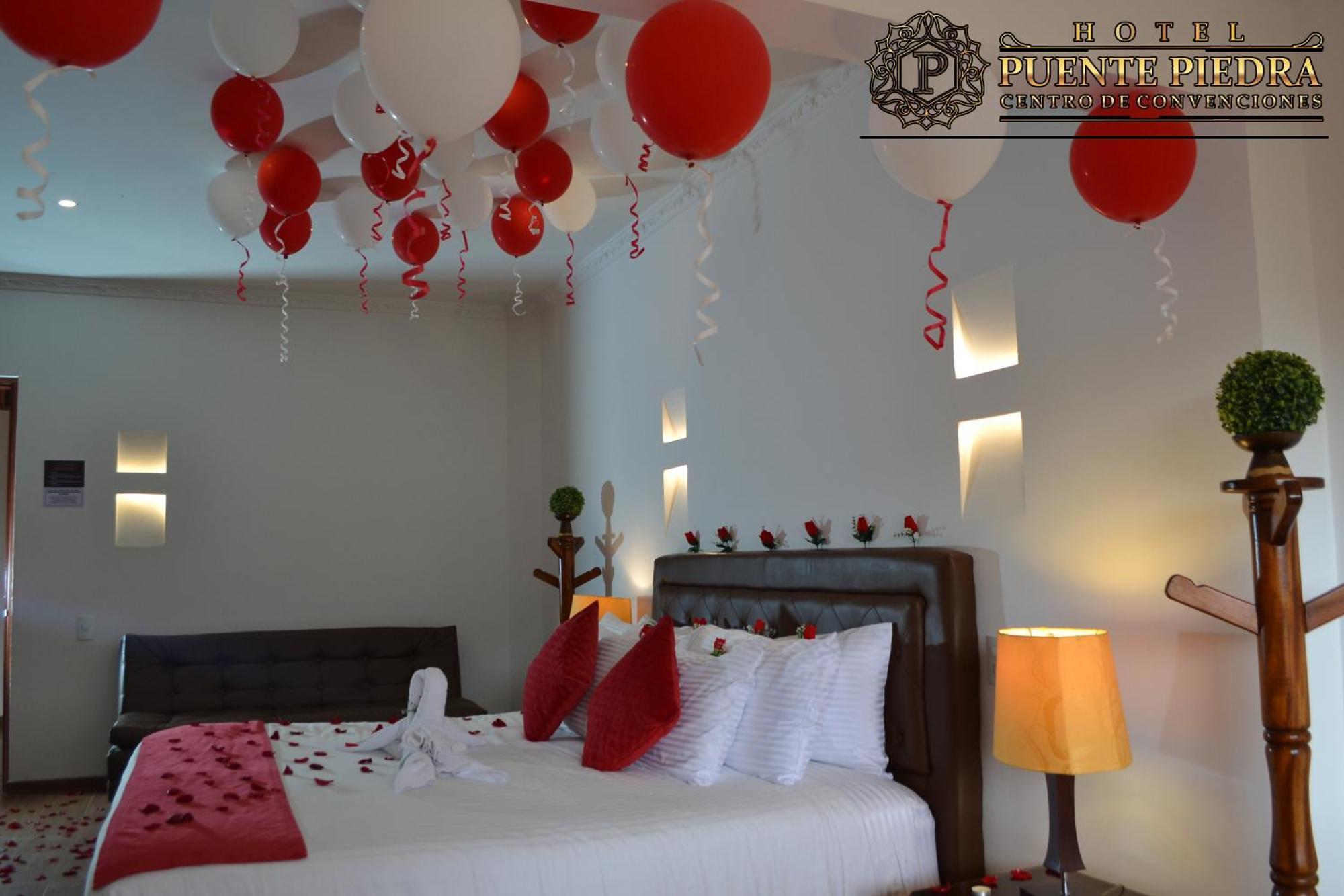 Hotel Puente Piedra บียาเดเลย์บา ภายนอก รูปภาพ