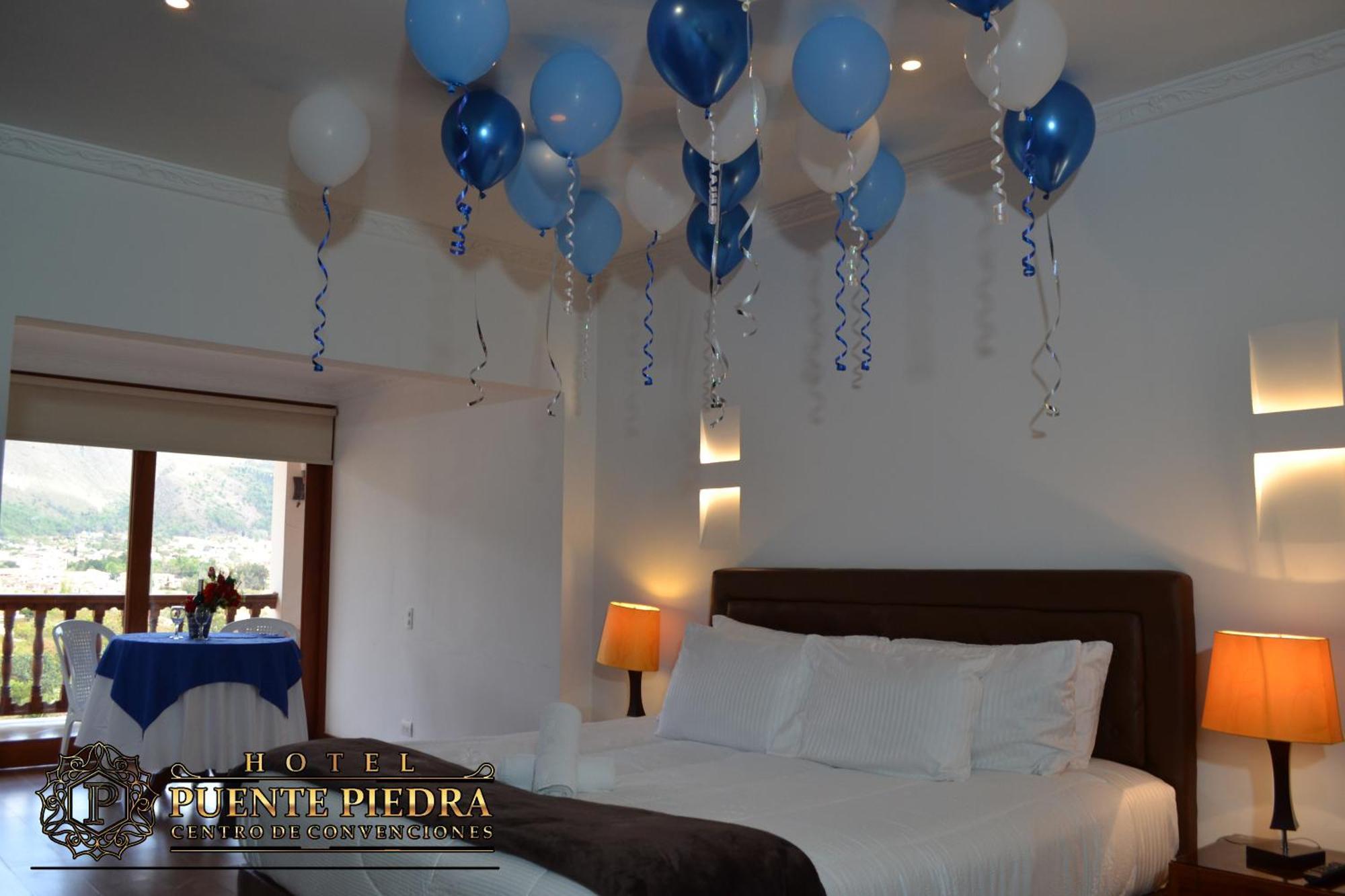 Hotel Puente Piedra บียาเดเลย์บา ภายนอก รูปภาพ